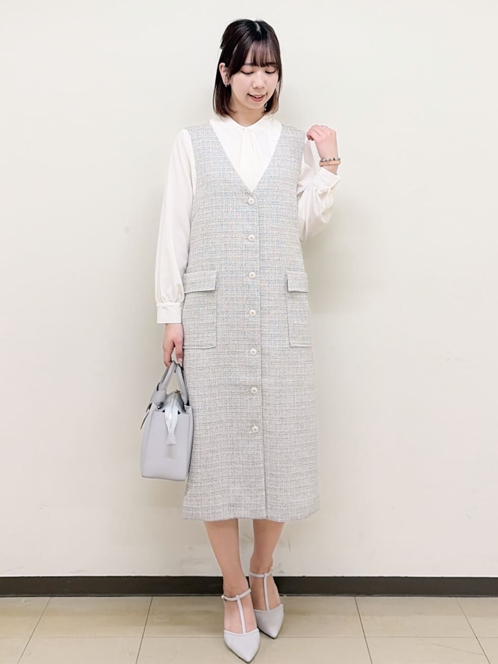 yurinaさんの「index｜アシンメトリーボウタイブラウス【洗濯機OK／イージーアイロン／防シワ】《XS～LL》」を使ったコーディネート
