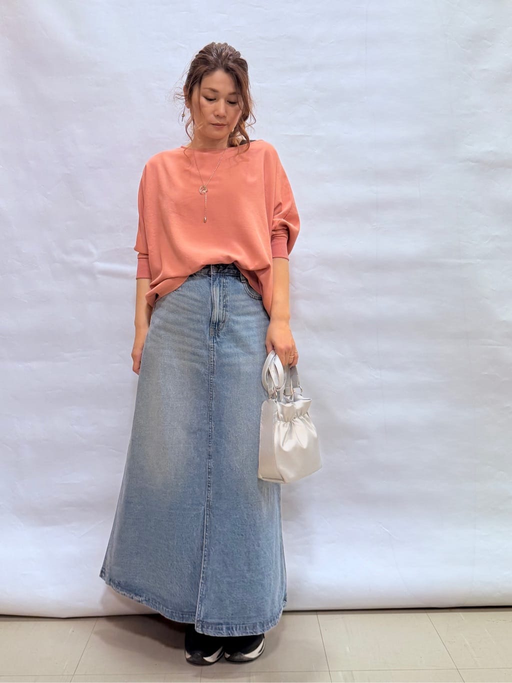 fuuさんの「SHOO･LA･RUE｜【SHOO・LA・RUE DENIM】羽織るだけでこなれる　オーバーサイズデニムジャケット」を使ったコーディネート