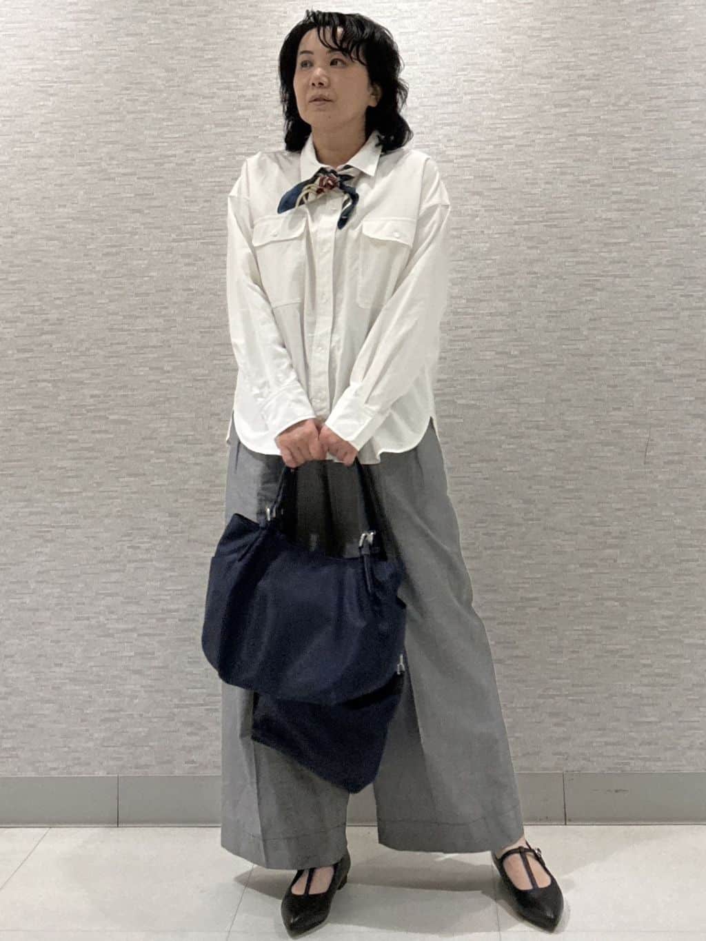 KOJIMAさんの「Reflect｜ダンガリーワイドパンツ」を使ったコーディネート