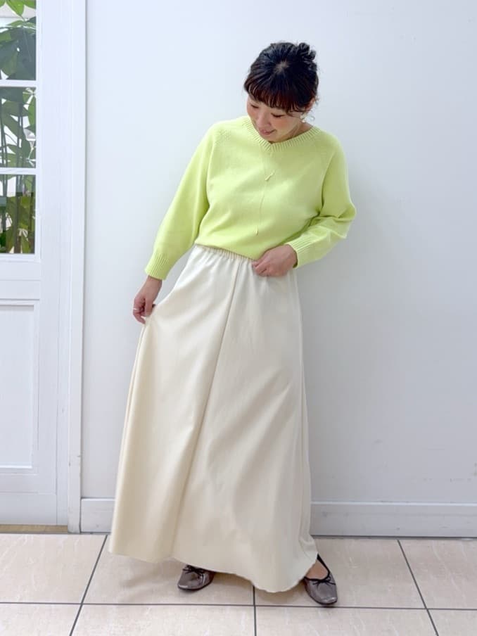 Osawaさんの「Dessin｜【洗える】コットンVネックニット」を使ったコーディネート