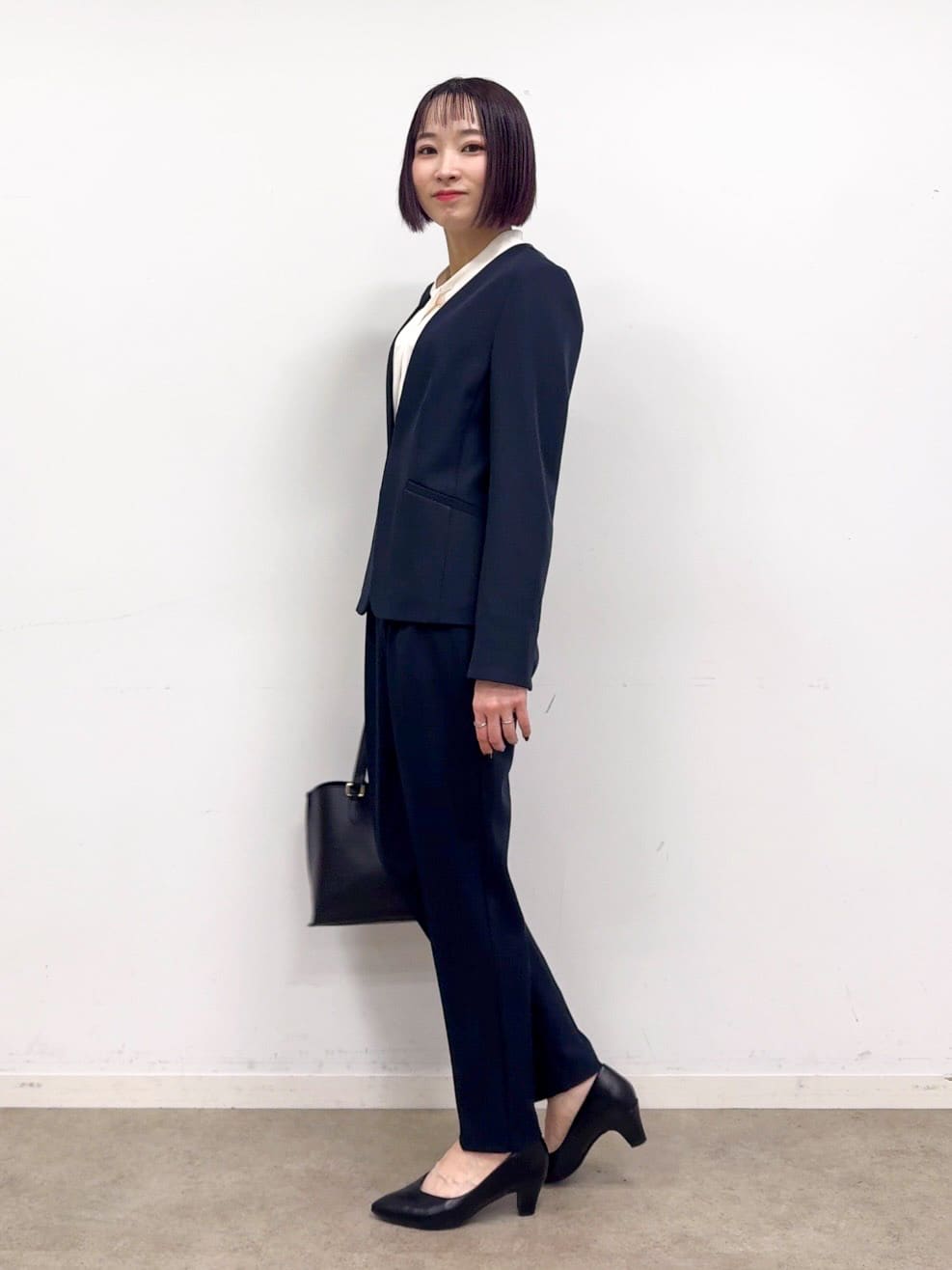 𝐜𝐡𝐢𝐤𝐚さんの「SHOO･LA･RUE｜【洗濯機可/UV/SS-3L】すっきり好印象 ノーカラージャケット」を使ったコーディネート