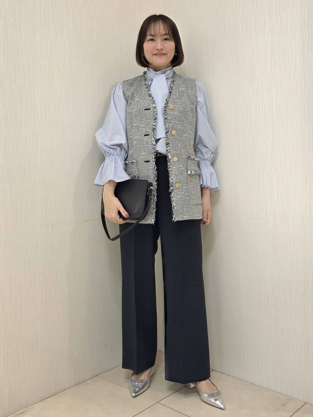 naokoさんの「UNTITLED｜【オンオフ使える】スラブツイード ジレ」を使ったコーディネート