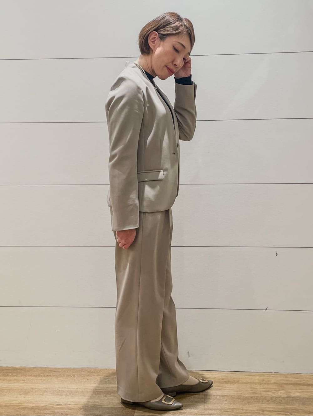 Ryoさんの「THE SHOP TK｜【通勤スタイルに】ダブルクロス ノーカラージャケット/セットアップ可」を使ったコーディネート
