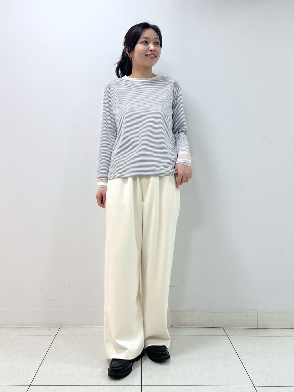 Kaiさんの「Dessin｜【花粉ガード/撥水加工/洗える】ステンカラースプリングコート」を使ったコーディネート