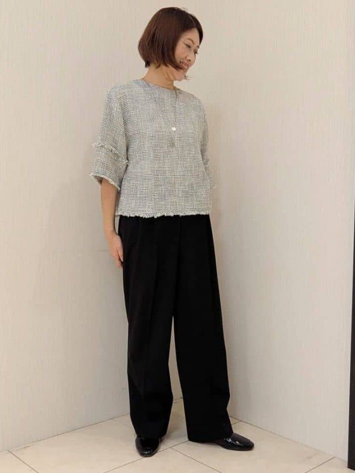 u-macoさんの「UNTITLED｜【洗える/ワイド】ベーシックツータックパンツ」を使ったコーディネート