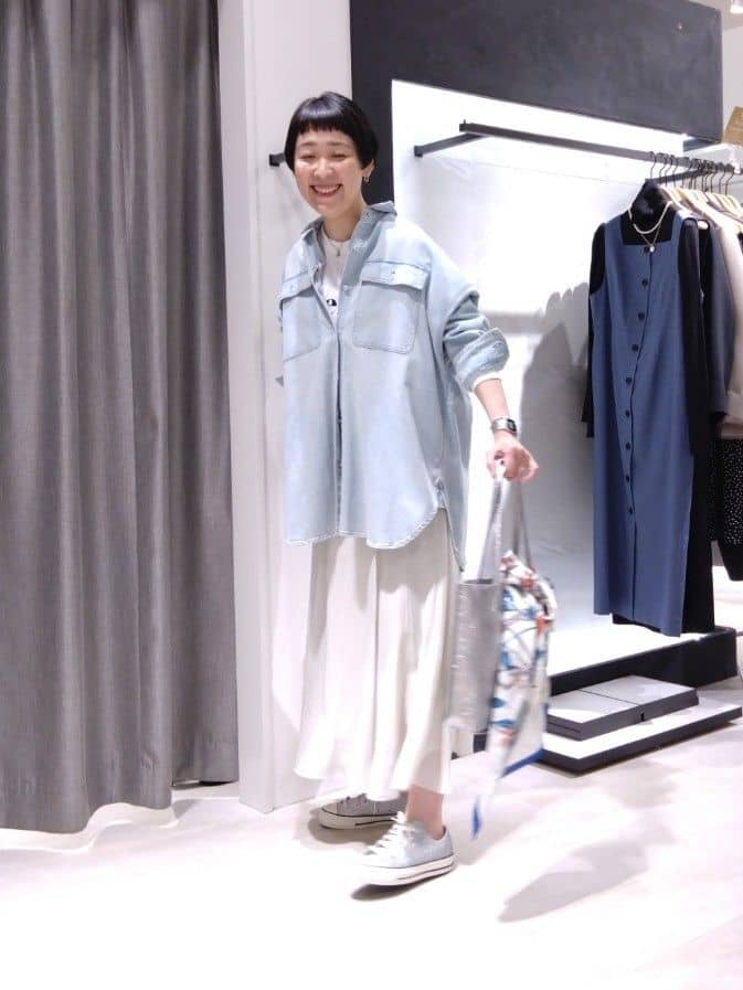 まちこさんの「UNTITLED｜◆【洗える/後ろウエストゴム】ロングスカート」を使ったコーディネート