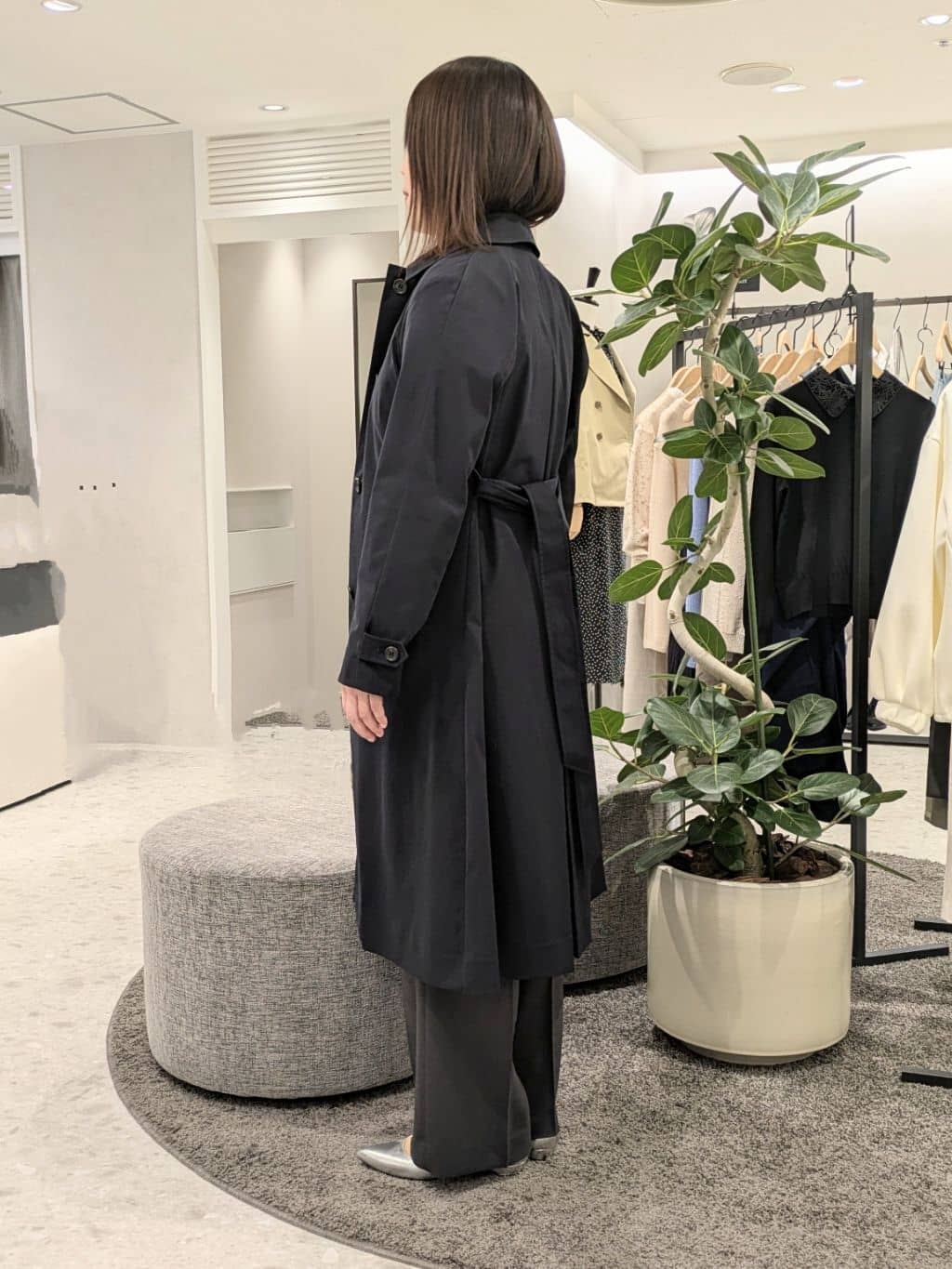 tomoさんの「UNTITLED｜【新色追加/セットアップ可】エアリー ダブルブレストジャケット」を使ったコーディネート