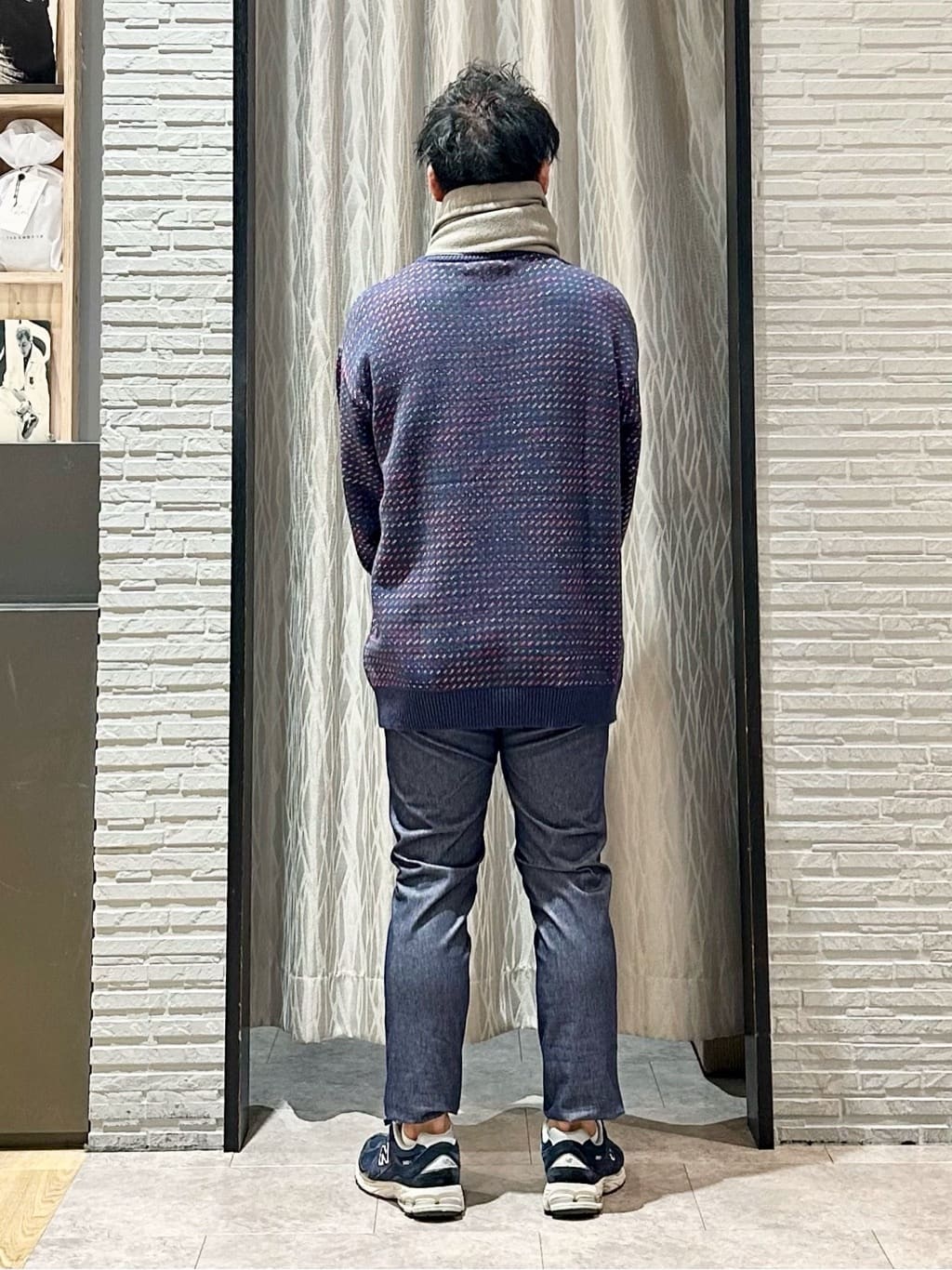 KENJI Iさんの「THE SHOP TK｜バーズアイグラデーションニット 洗濯機OK／ユニセックスでおすすめ！」を使ったコーディネート