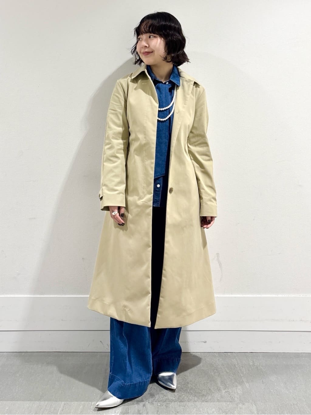 モエカさんの「UNTITLED｜◆【はっ水/洗える】タスランステンカラーコート」を使ったコーディネート