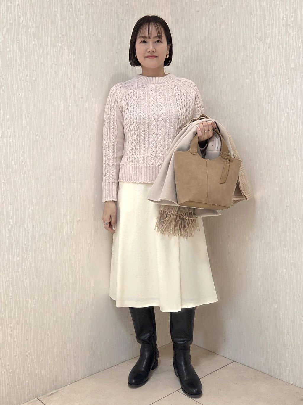 naokoさんの「UNTITLED｜【着回しが効く／オンオフアウター】ウールショートコート」を使ったコーディネート