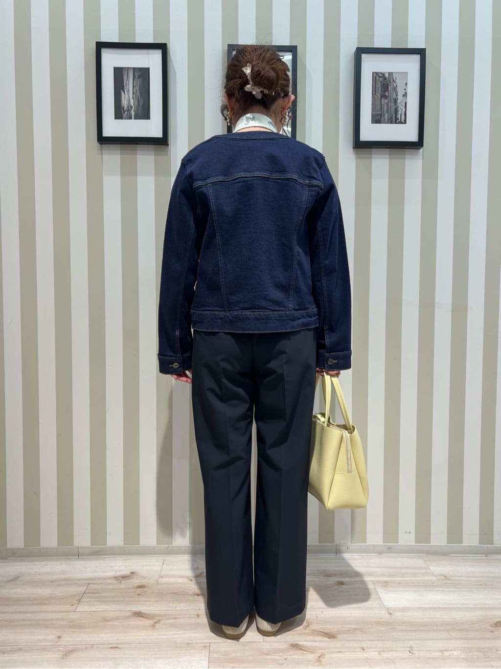 manaさんの「SHOO･LA･RUE｜【SHOO・LA・RUE DENIM/S-LL/高レビュー】大人のための ノーカラーデニムジャケット」を使ったコーディネート