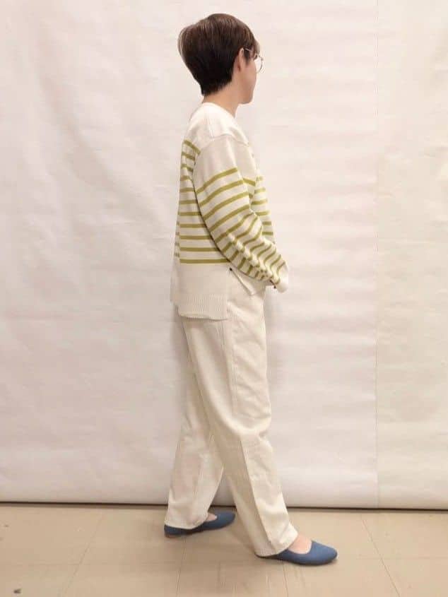 なっちゃんさんの「SHOO･LA･RUE｜【SHOO・LA・RUE DENIM】大人のきれいめカジュアルに デニムテーパードパンツ」を使ったコーディネート