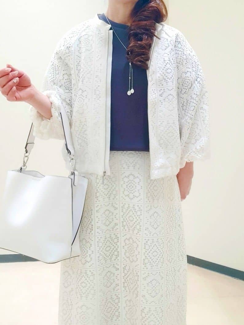 花さんの「Reflect｜チュールレイヤードスリーブプルオーバー」を使ったコーディネート
