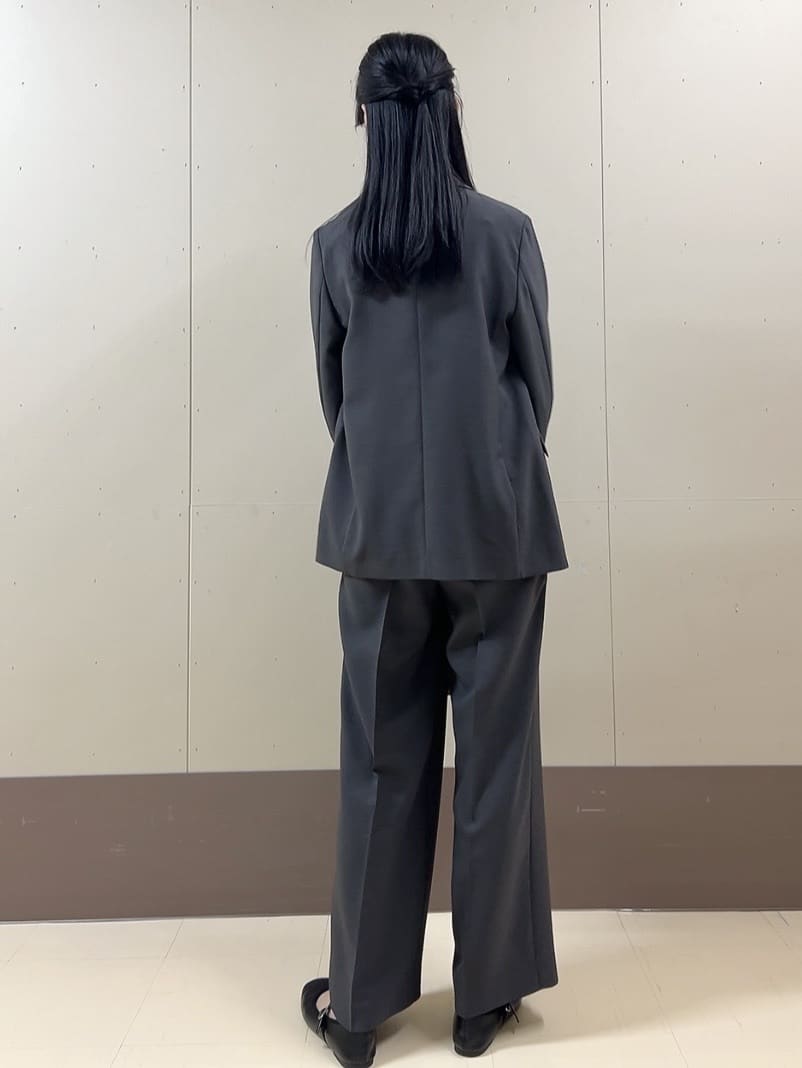 sechiさんの「UNTITLED｜【新色追加/セットアップ可】エアリー ダブルブレストジャケット」を使ったコーディネート
