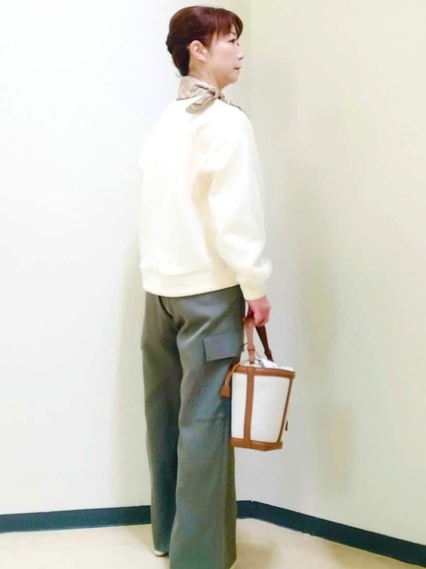 花さんの「Reflect｜チュールレイヤードスリーブプルオーバー」を使ったコーディネート