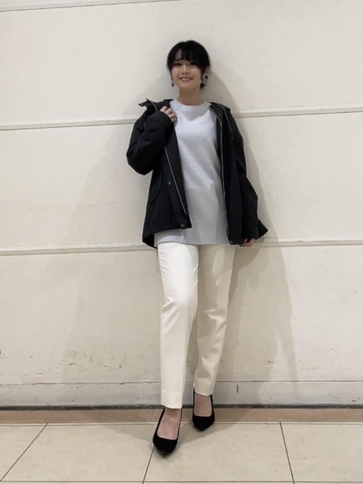watanabeさんの「UNTITLED｜【洗える/はっ水】リラクシーマウンテンパーカー」を使ったコーディネート