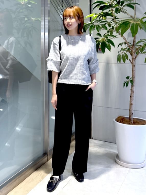 yukaさんの「UNTITLED｜◆【洗える】ツイードドルマンブラウス」を使ったコーディネート