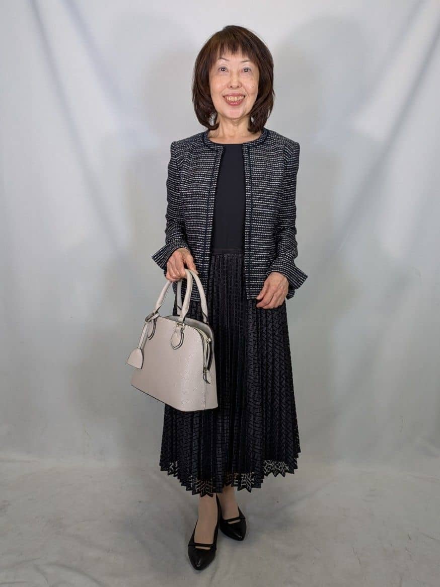 k.kazunoさんの「Reflect｜【SS-4Lサイズ】シフォン&times;幾何柄レースプリーツワンピース」を使ったコーディネート