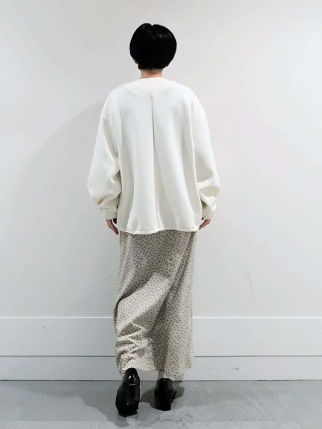 ミズタさんの「UNTITLED｜◆【春アウター/ゆったり】ダンボールジップブルゾン」を使ったコーディネート