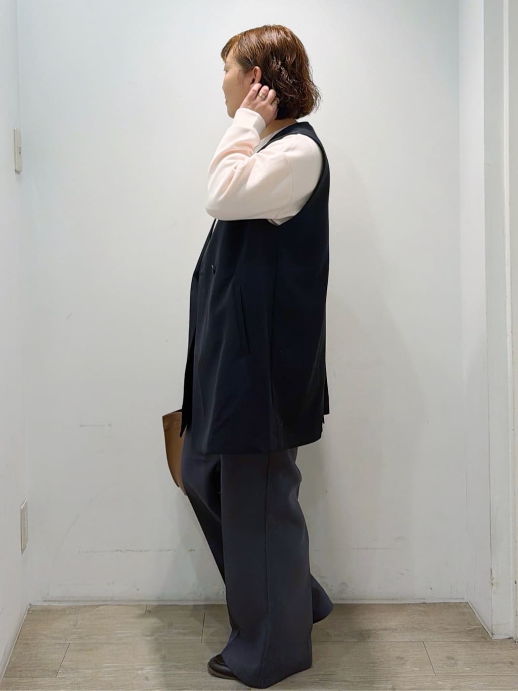 sumicaさんの「OPAQUE.CLIP｜リラクシーボリュームスリーブトップス【洗濯機OK】」を使ったコーディネート