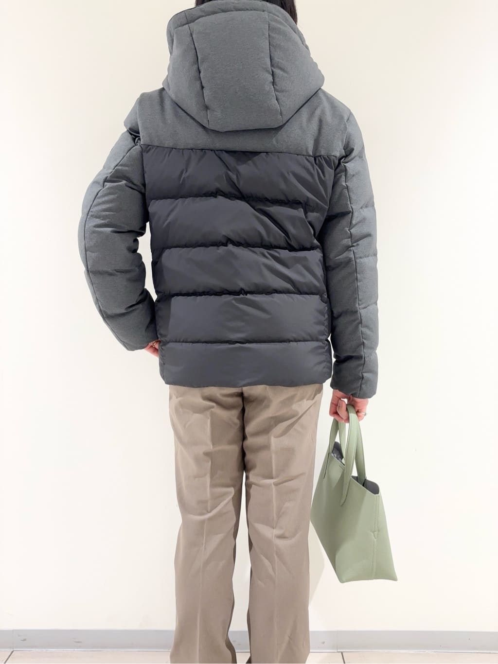 及川さんの「TAKEO KIKUCHI｜カラーコンビ ダウンブルゾン」を使ったコーディネート