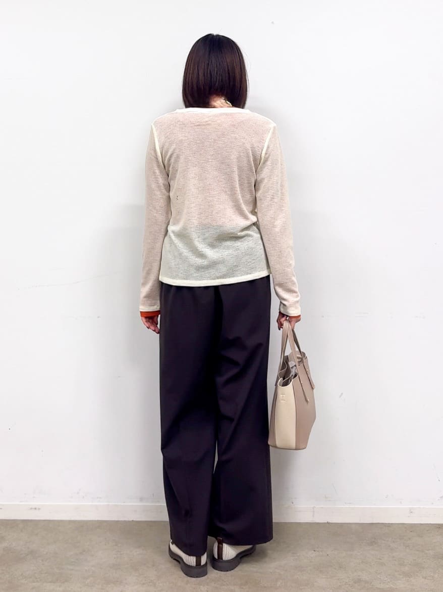 𝐜𝐡𝐢𝐤𝐚さんの「SHOO･LA･RUE｜【着丈選べる/S-LL】センタープレスできちんと見え イージーワイドパンツ」を使ったコーディネート