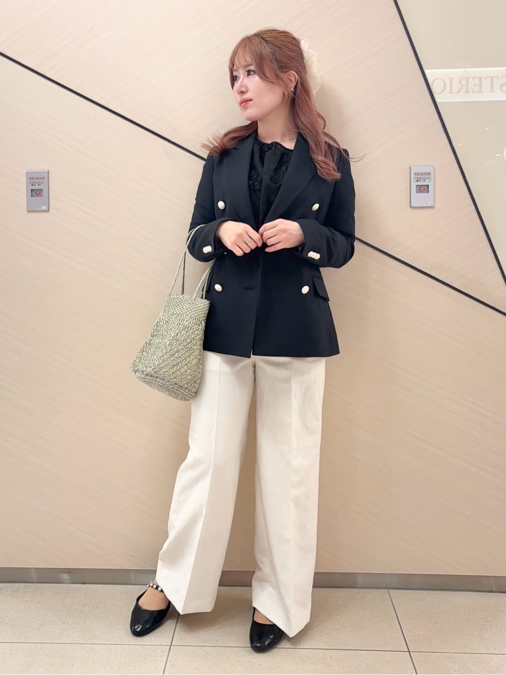 Rinaさんの「DRESSTERIOR｜◆【セットアップ可/ウォッシャブル】リネンブレンドワイドパンツ」を使ったコーディネート