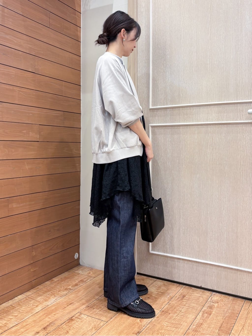 なみさんの「SHOO･LA･RUE｜【洗濯機可/S-LL】さらっと快適　麻調ゆるリブブルゾン」を使ったコーディネート