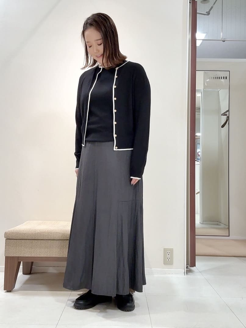 YUIさんの「UNTITLED｜【アンサンブル可/洗える】ウォームスパン カーディガン」を使ったコーディネート