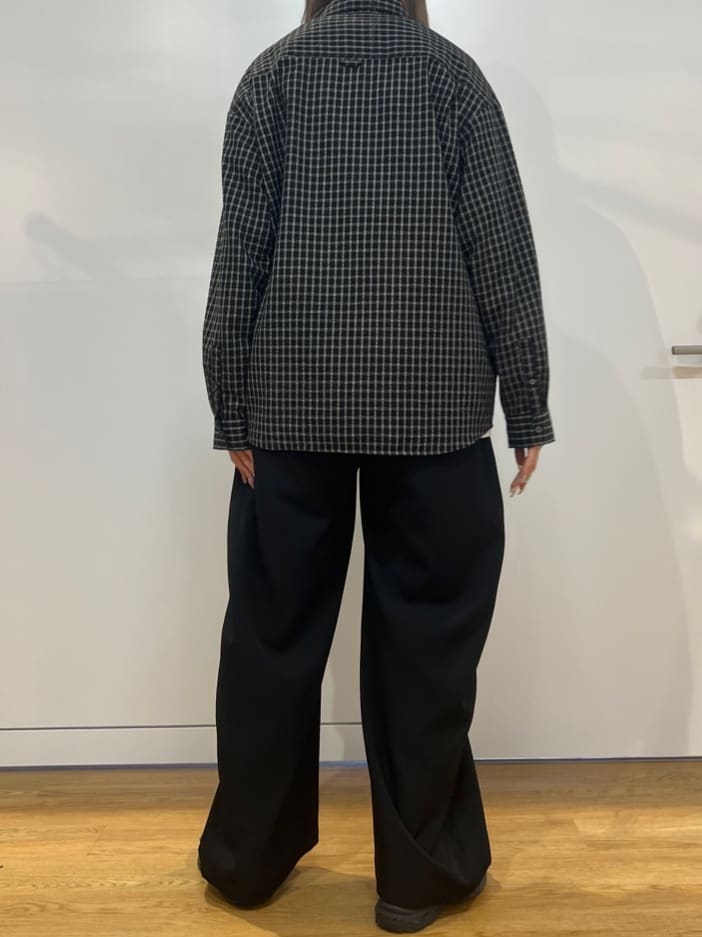 mさんの「tk.TAKEO KIKUCHI｜【月間売上NO.1】7色展開選べるアソートブロードシャツ/防シワ/ウォッシャブル」を使ったコーディネート