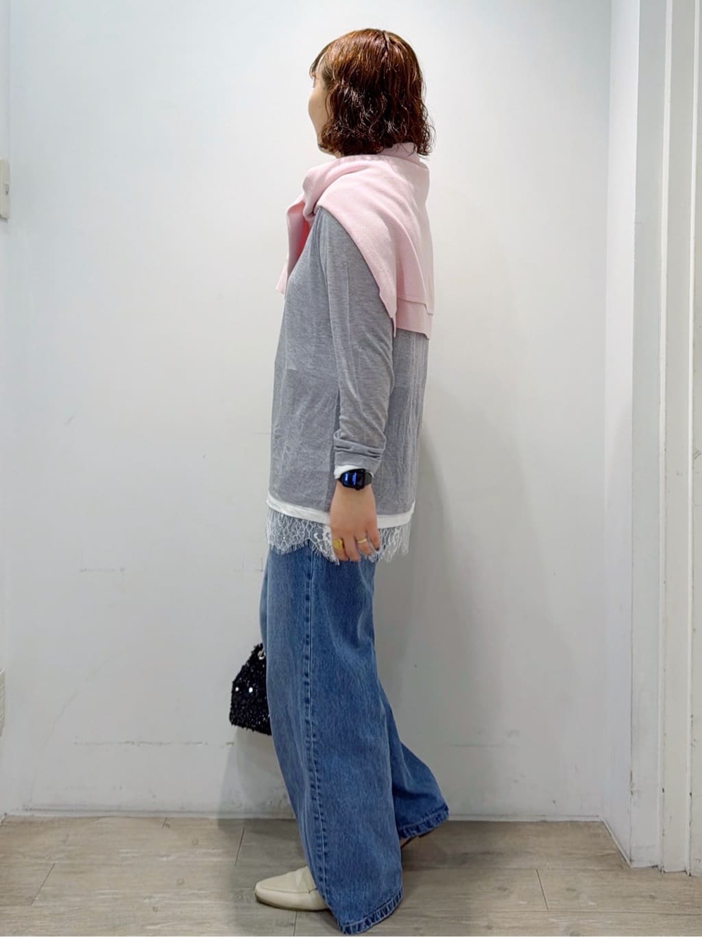 sumicaさんの「OPAQUE.CLIP｜配色レイヤードロングスリーブTシャツ【洗える】」を使ったコーディネート
