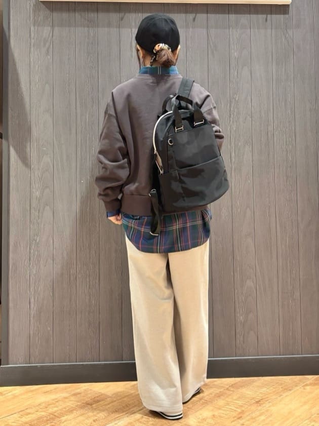 meiさんの「SHOO･LA･RUE｜【洗濯機可/S-LL】程よい抜け感 大人のチェックシャツ」を使ったコーディネート