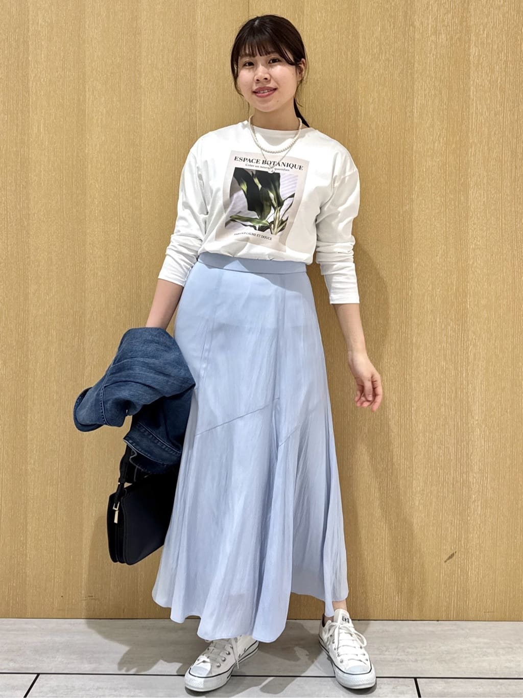 nanaさんの「UNTITLED｜【コットン100/洗える】フォトロングTシャツ」を使ったコーディネート