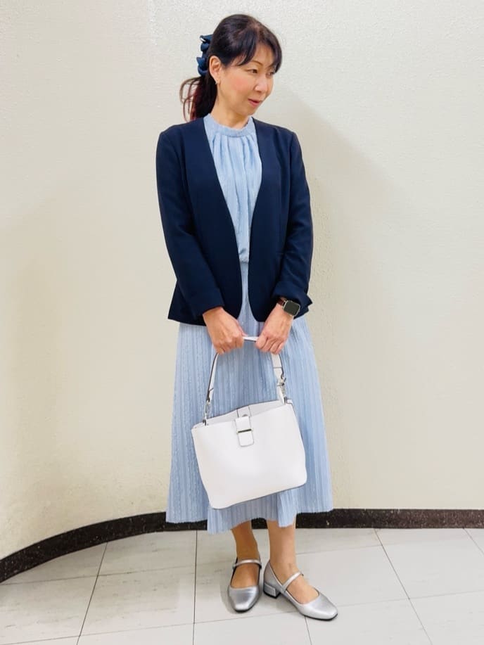 ⭐︎Eimi⭐︎さんの「Reflect｜【セットアップ可】ストライプ柄ジャカードブラウス」を使ったコーディネート