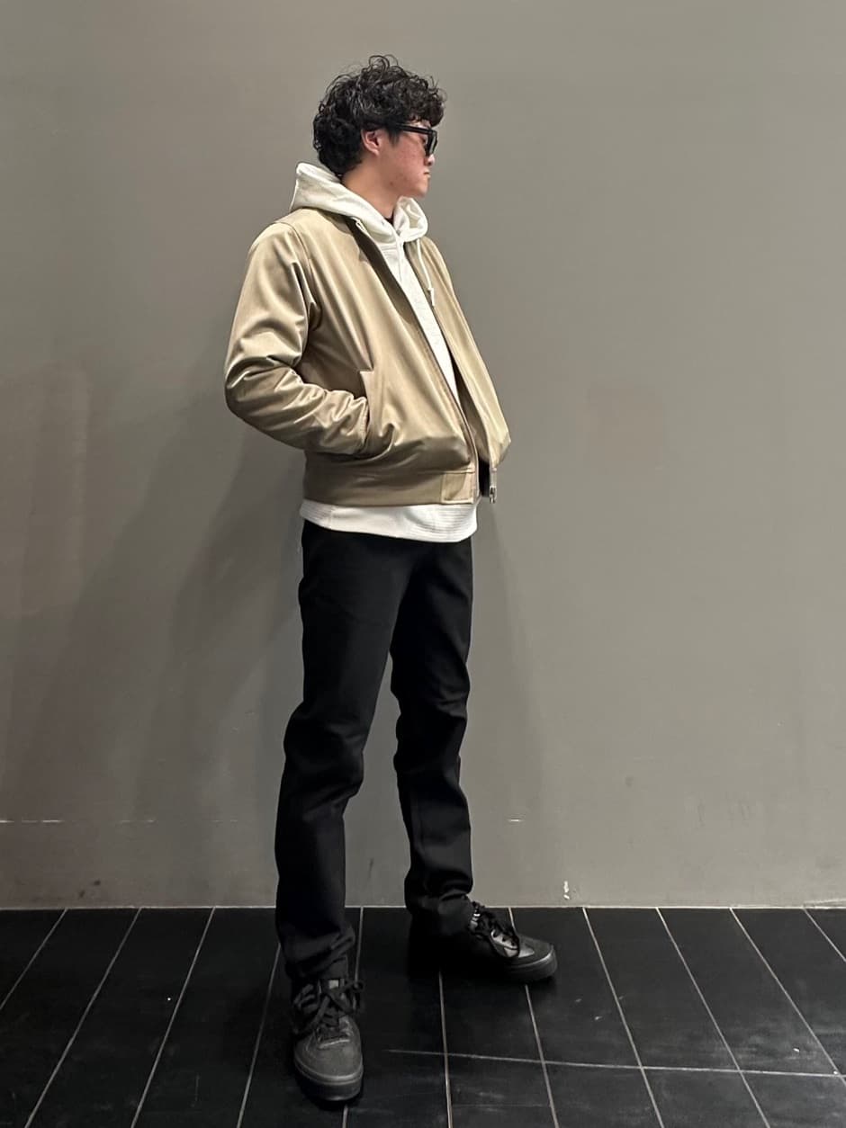 SHUさんの「THE SHOP TK｜【さりげない表情が、品よく映える。】ふくれジャカードパーカ」を使ったコーディネート