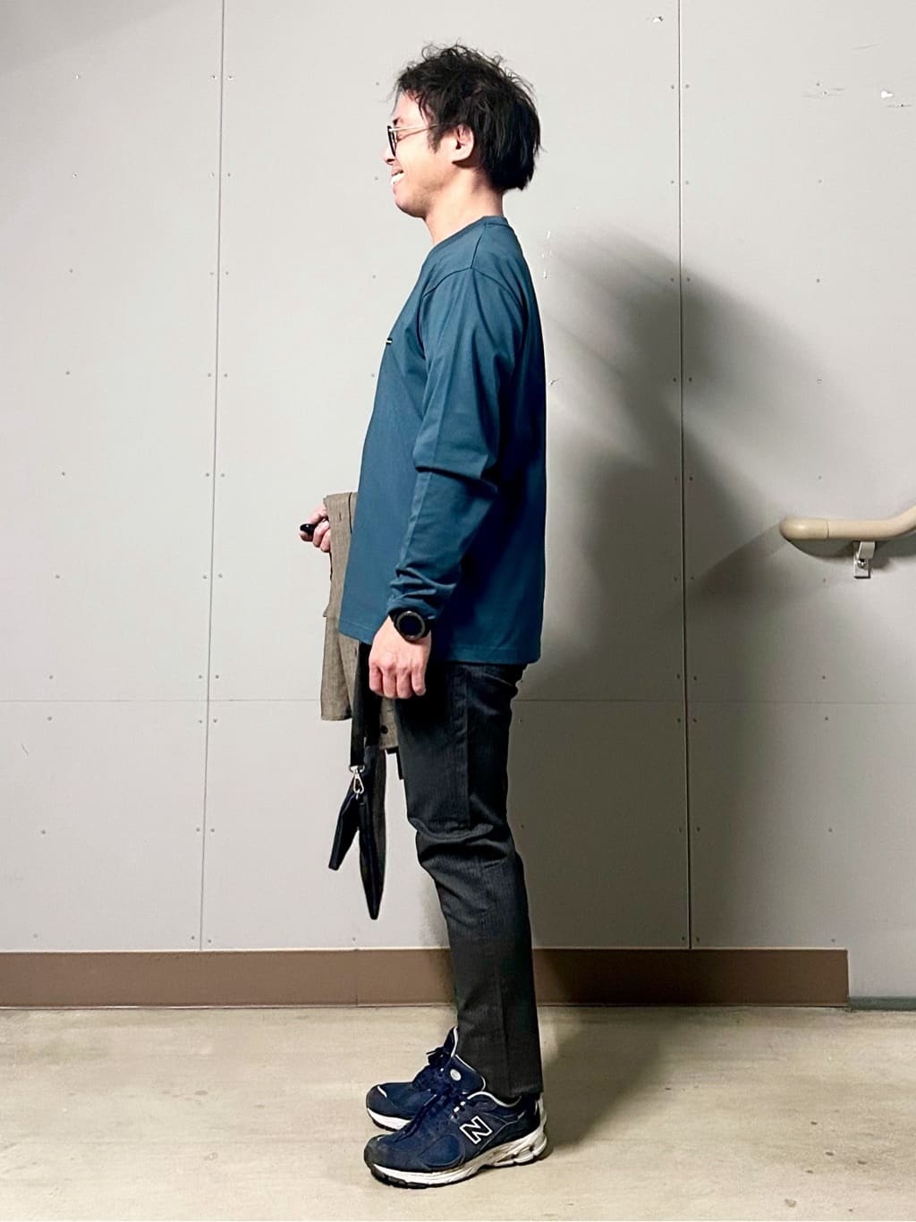 KENJI Iさんの「THE SHOP TK｜【LINO FINE】リネンライク 長袖シャツ UVカット/イージーケア/吸水速乾/洗濯機OK」を使ったコーディネート