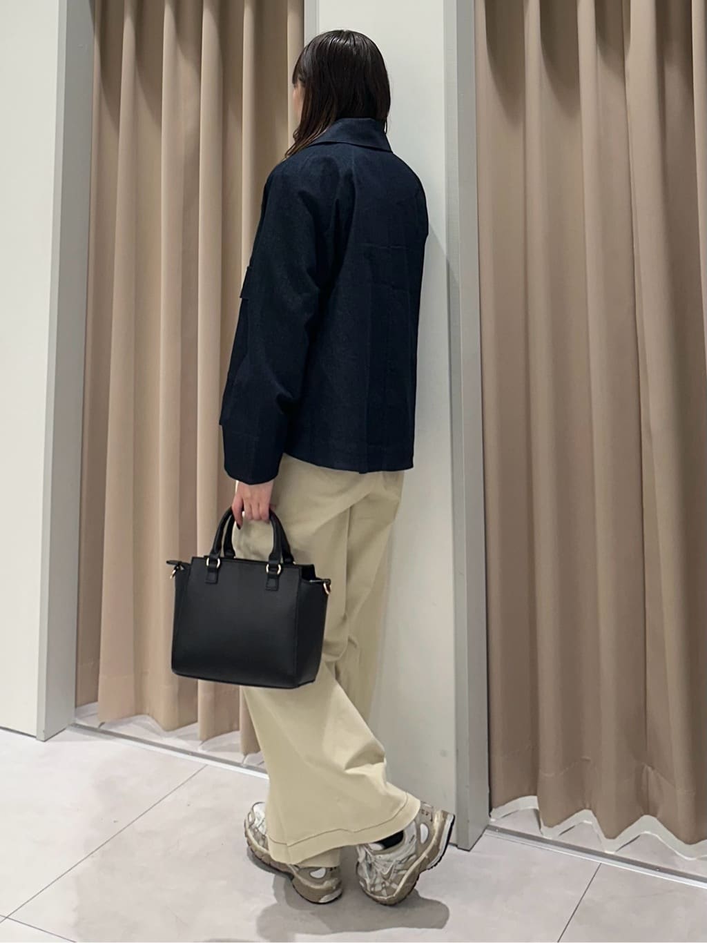 cottonさんの「THE SHOP TK｜大人かっこいい 軽やかデニム＆チノブルゾン」を使ったコーディネート