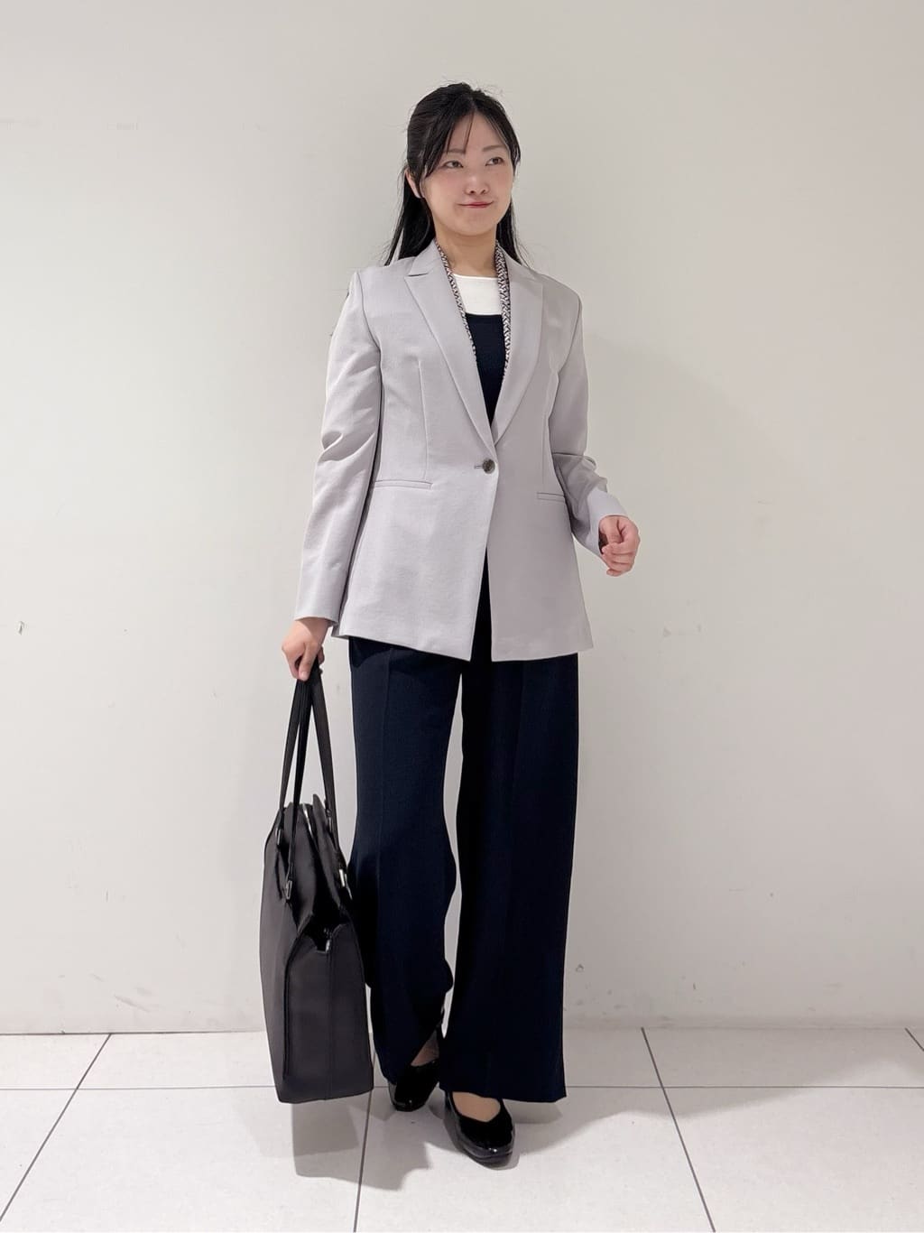 momokoさんの「INDIVI｜【洗える／UVケア／麻調】シングルジャケット」を使ったコーディネート