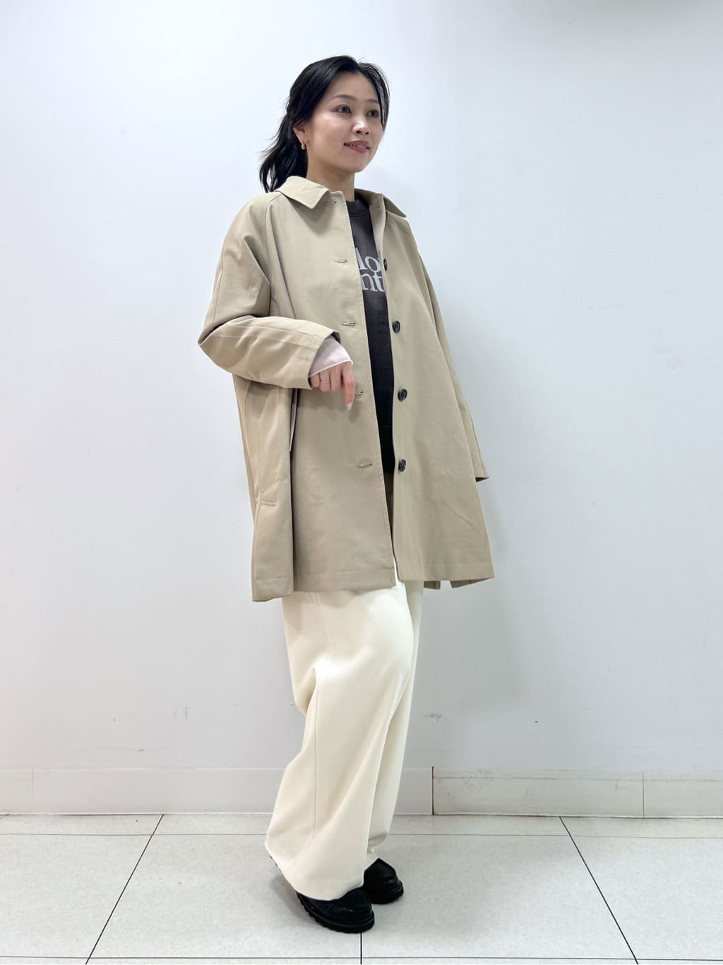 Kaiさんの「Dessin｜【花粉ガード/撥水加工/洗える】ステンカラースプリングコート」を使ったコーディネート