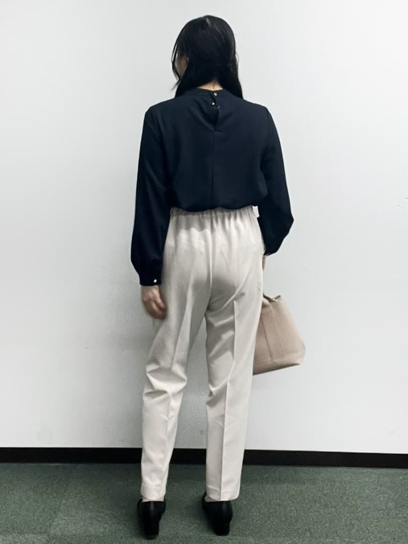 Hitomiさんの「index｜ボウタイタックブラウス【洗濯機OK／防シワ】《XS～3L》」を使ったコーディネート
