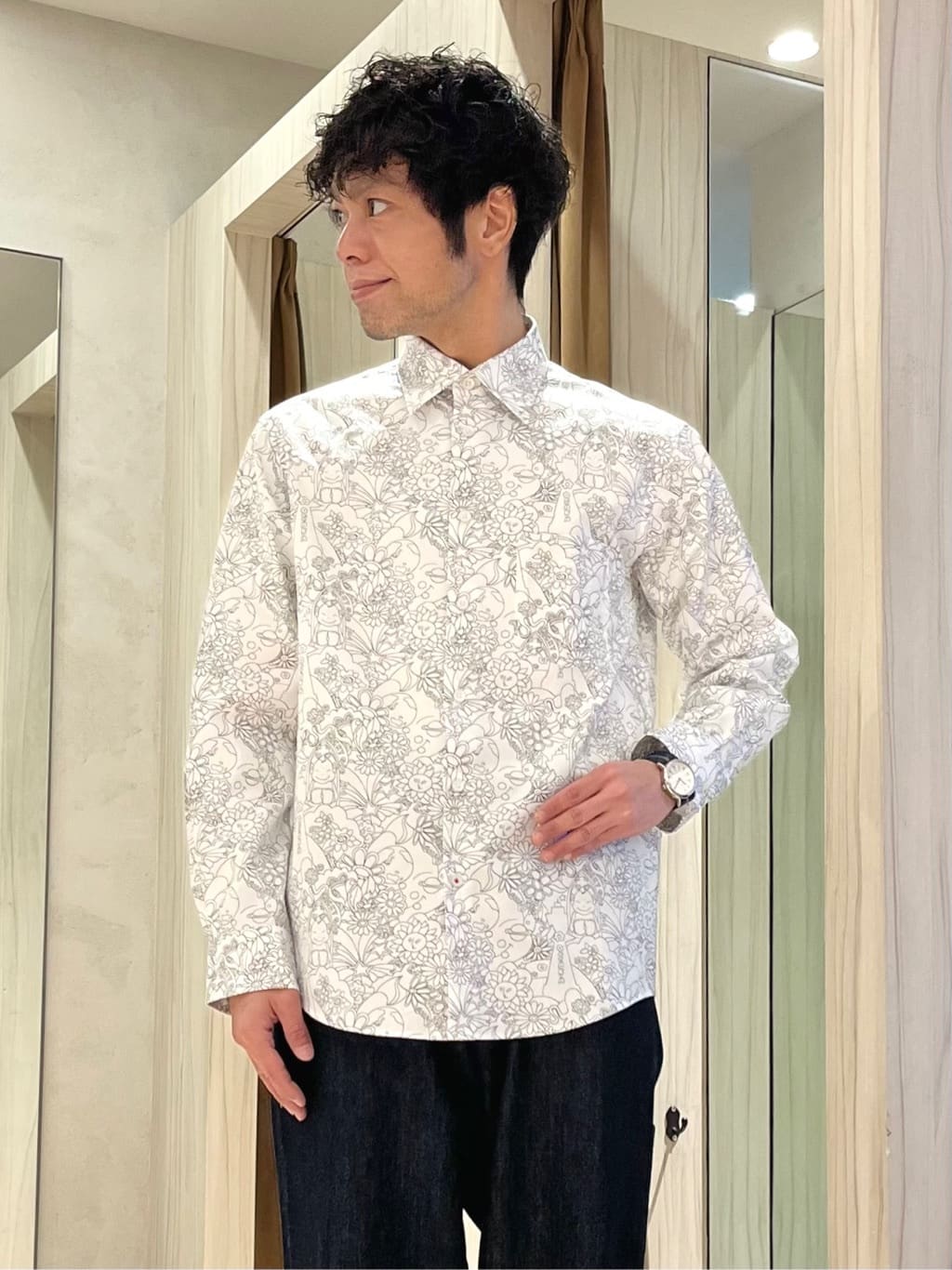 URAさんの「TAKEO KIKUCHI｜【BOWLER HAT LABEL】エクスプローラー Gジャン」を使ったコーディネート