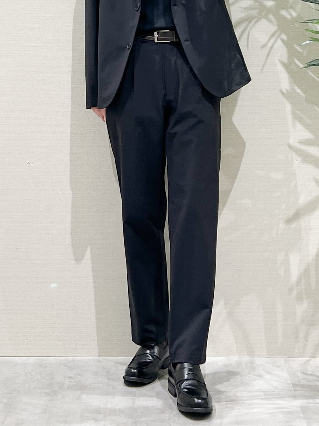 SHI-MAさんの「THE SHOP TK｜《KURO》コーデュラナイロン ジャケット セットアップ可／防シワ／撥水／ストレッチ」を使ったコーディネート