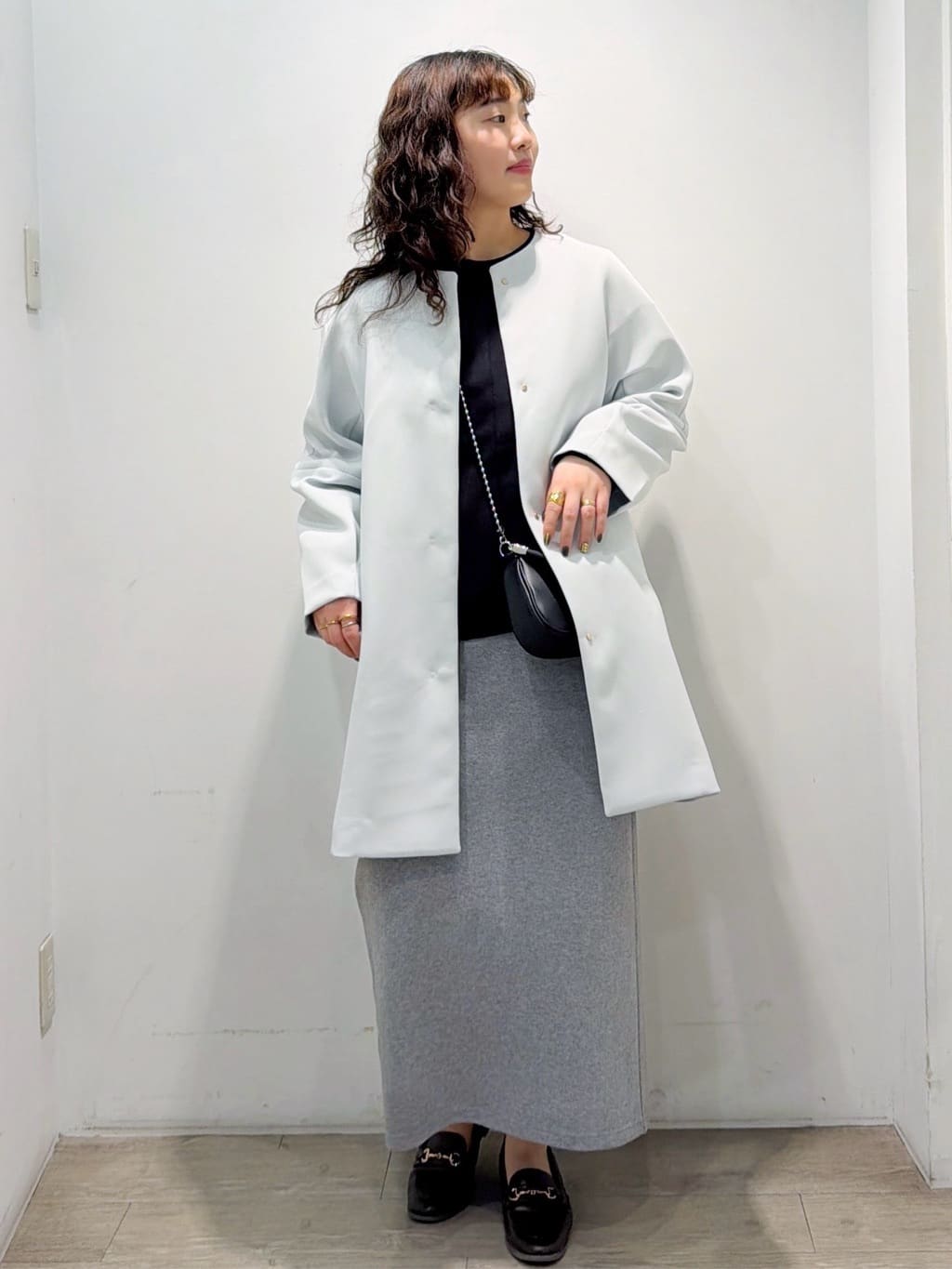 sumicaさんの「OPAQUE.CLIP｜フォルムスリーブミドルコート【洗濯機OK】」を使ったコーディネート