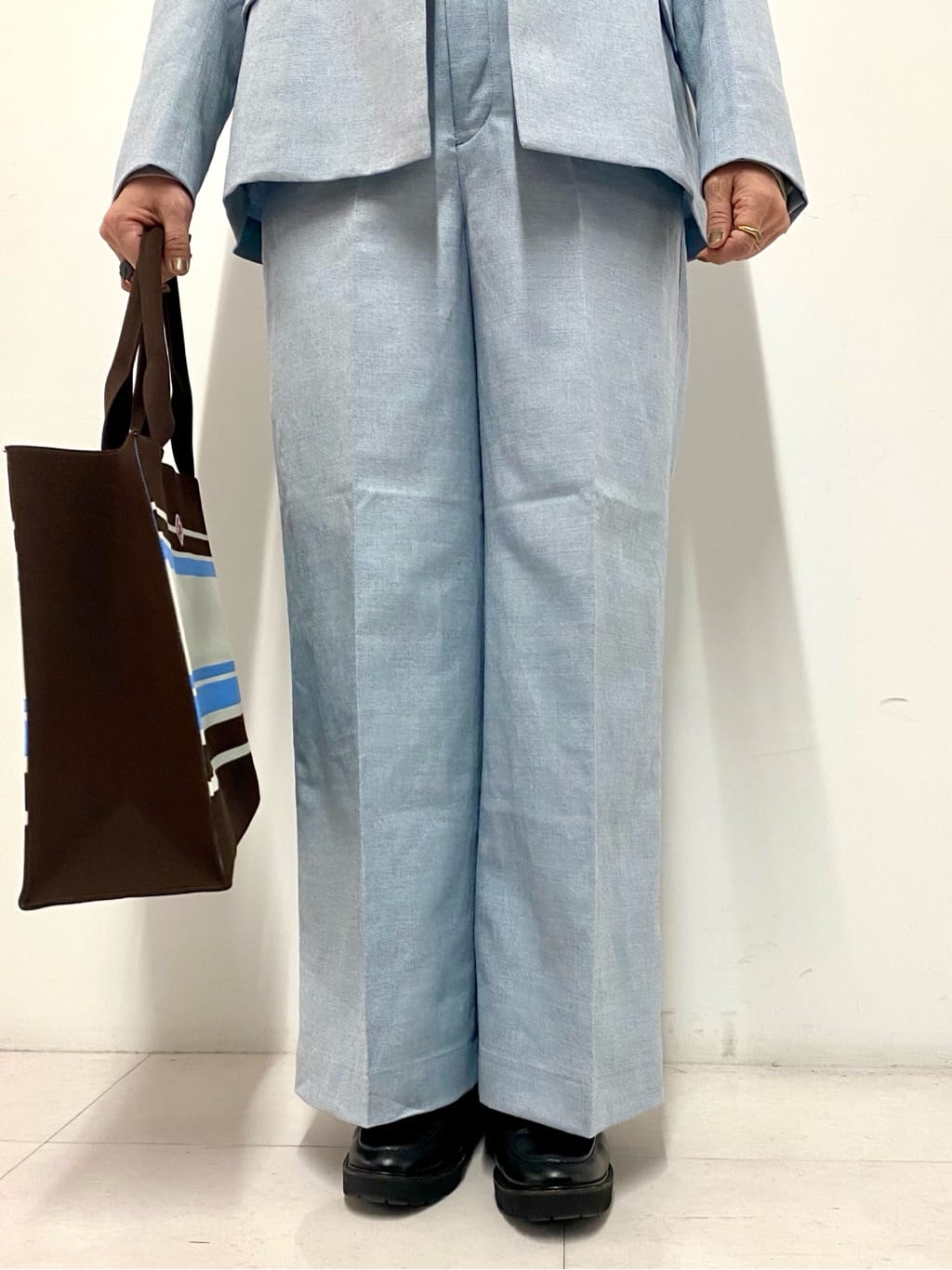 Sawaguchiさんの「DRESSTERIOR｜【セットアップ可】リネンブレンドダブルブレストジャケット」を使ったコーディネート