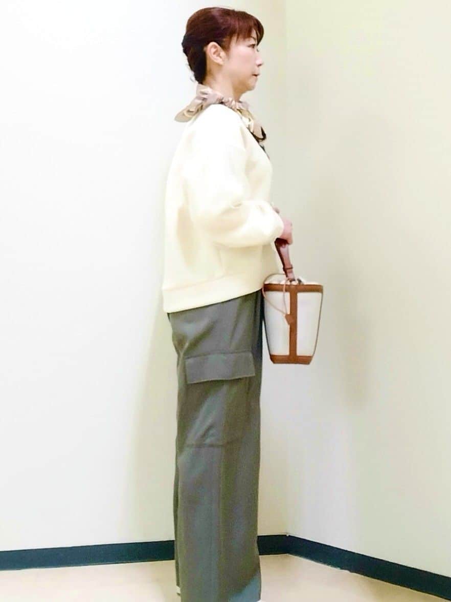 花さんの「Reflect｜チュールレイヤードスリーブプルオーバー」を使ったコーディネート