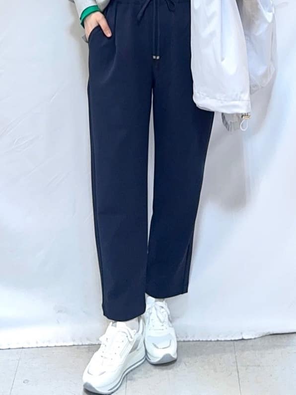 𝐇𝐢𝐫𝐨𝐦𝐢さんの「SHOO･LA･RUE｜ちょうどいい華やかさ　ふんわりレースブルゾン」を使ったコーディネート