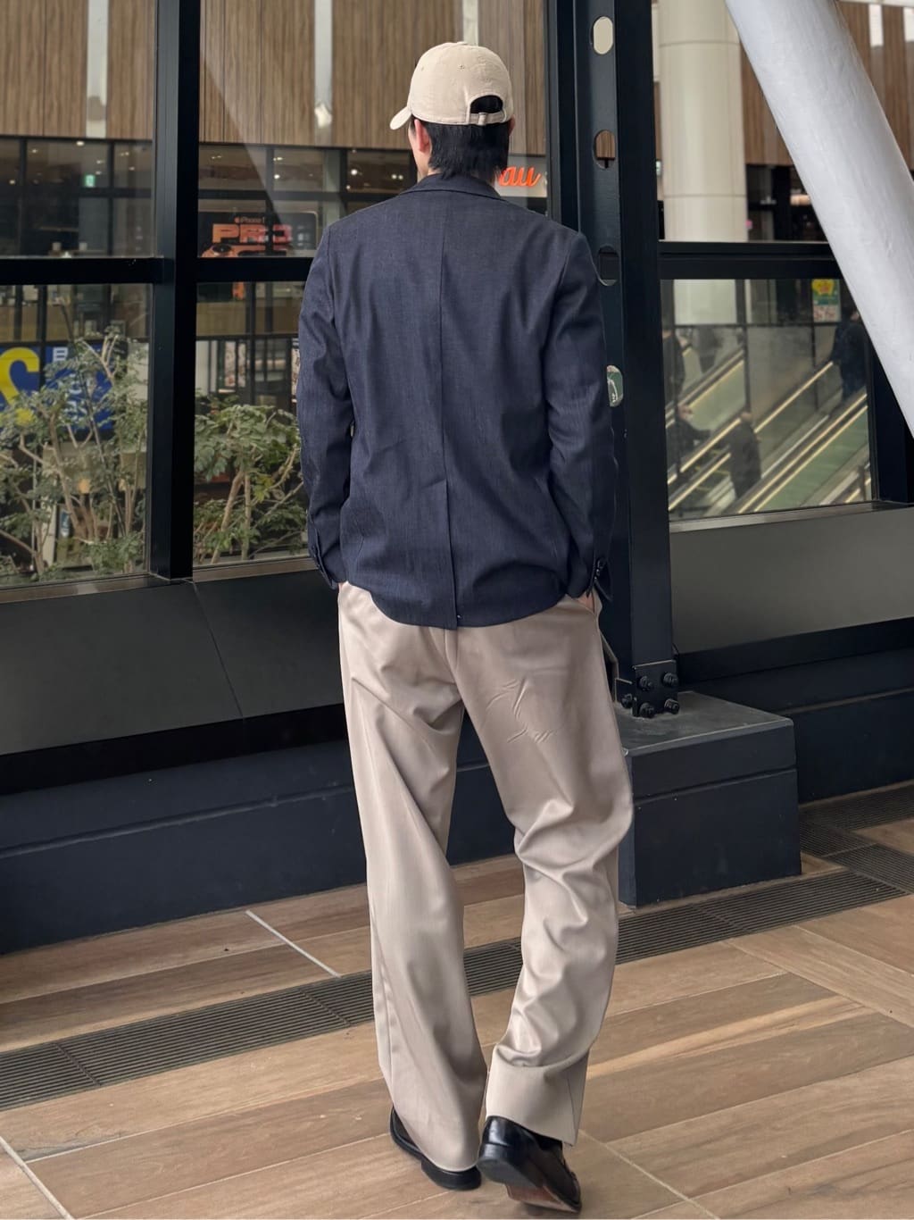 うらしーさんの「THE SHOP TK｜ライトエバーデニム ジャケット 洗濯機OK/ストレッチ/セットアップ可」を使ったコーディネート