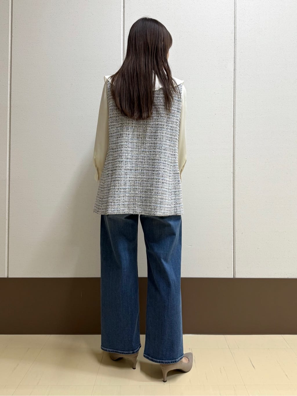 mamiさんの「INDIVI｜【洗える】ラッフルサテンブラウス」を使ったコーディネート