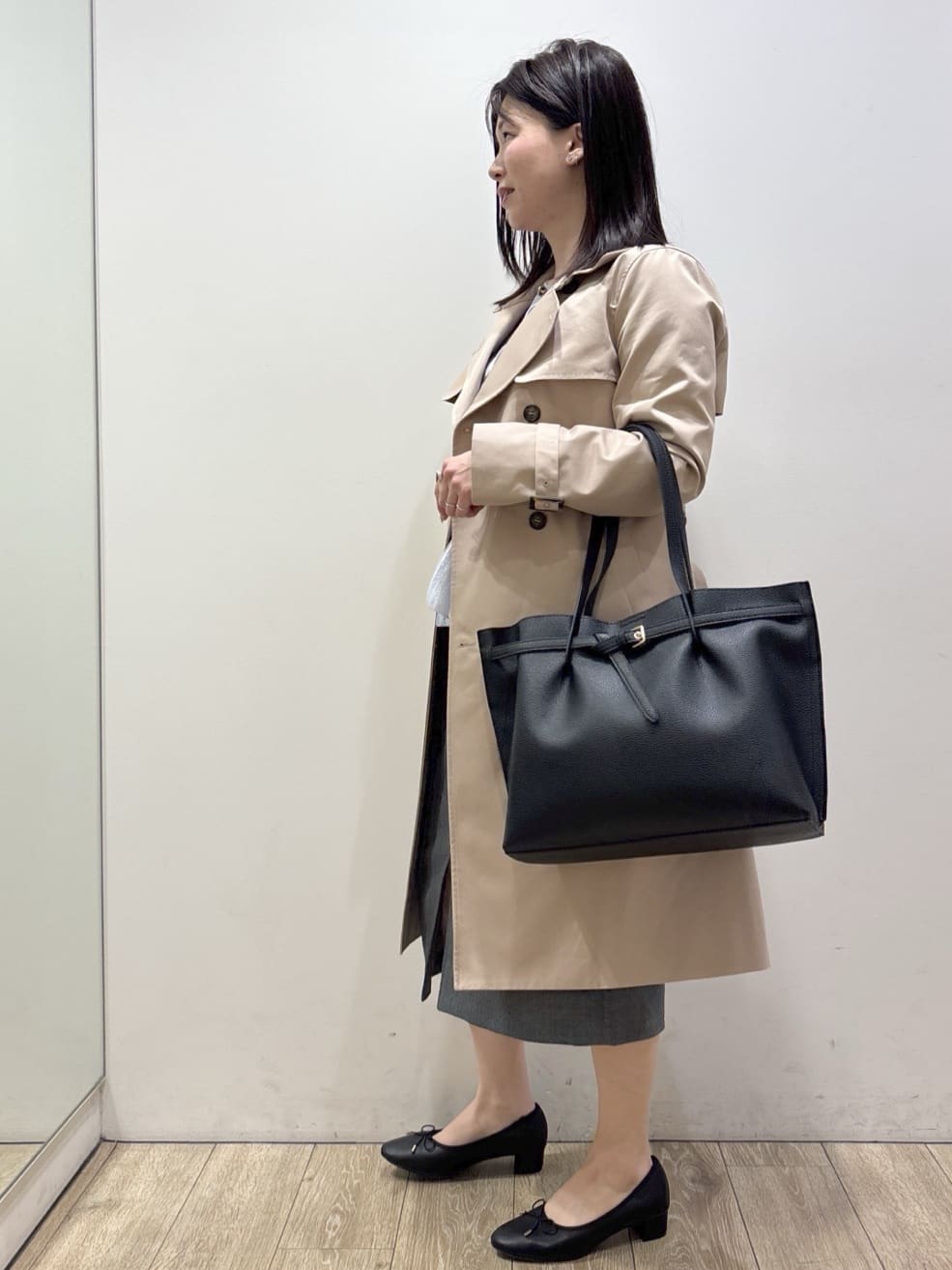 mameさんの「index｜撥水トレンチコート【洗濯機OK／花粉対応】《XS～3L》」を使ったコーディネート
