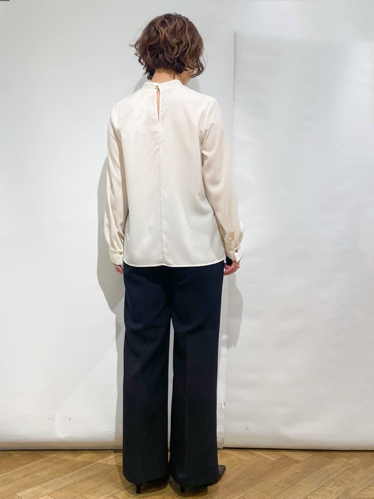 なかさんの「index｜アシンメトリーボウタイブラウス【洗濯機OK／イージーアイロン／防シワ】《XS～LL》」を使ったコーディネート
